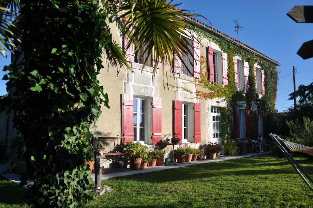 Brossac La Maison De Rose B&B 외부 사진
