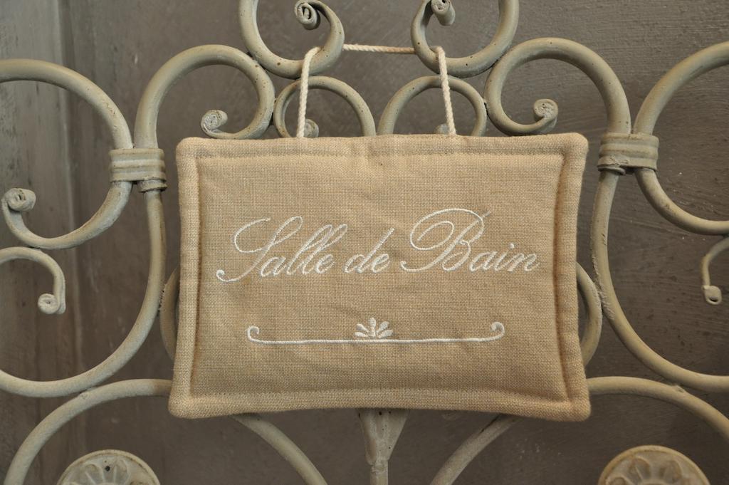 Brossac La Maison De Rose B&B 객실 사진